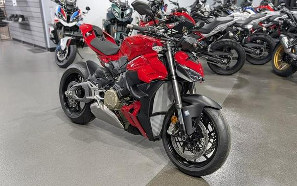 2026 Ducati Streetfighter V4