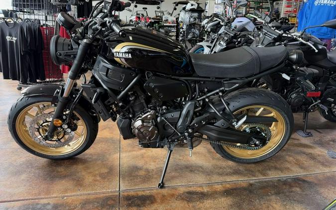 2026 Yamaha XSR700
