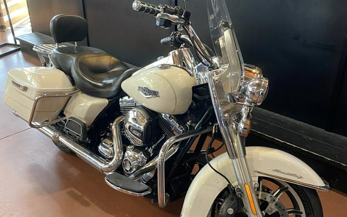 FLHR 2015 Road King Classic