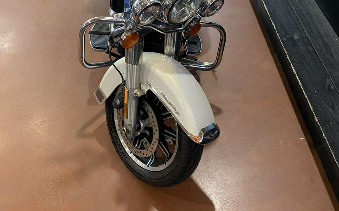 FLHR 2015 Road King Classic