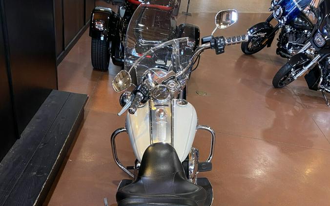FLHR 2015 Road King Classic