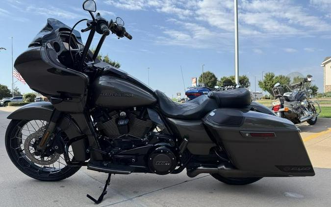 2021 Harley-Davidson® FLTRXSE - CVO™ Road Glide®