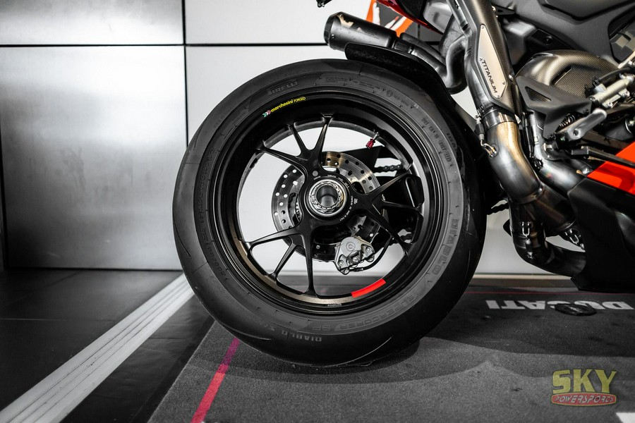2024 Ducati Panigale V4 R