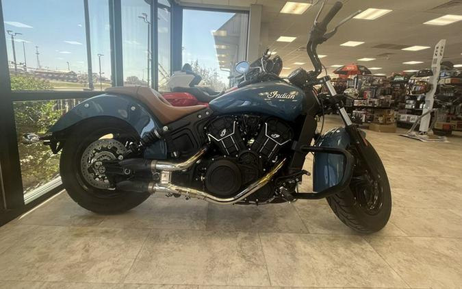 2023 Indian Scout Sixty Black Metallic
