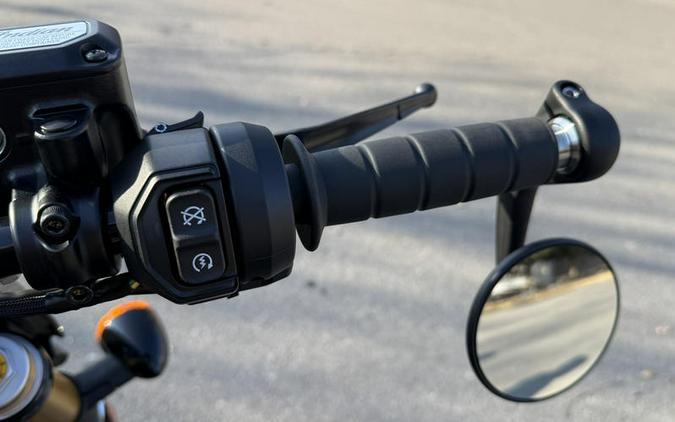 2026 Indian Motorcycle® 101 Scout® Black Crystal with Super Graphite