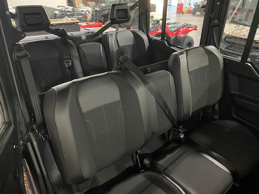 2026 Can-Am SSV DEF MAX XTCAB 65 HD11 CA 26 XT CAB HD11