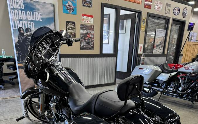 2017 Harley-Davidson Street Glide Special