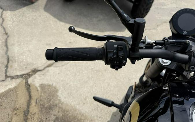 2023 Yamaha XSR 700