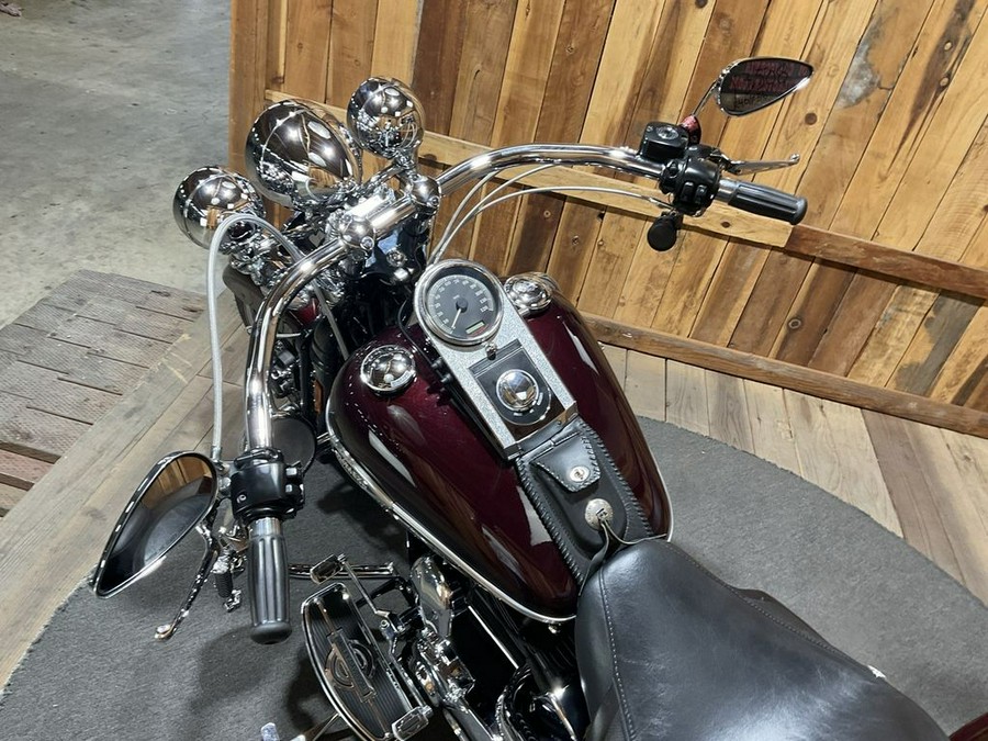 2005 Harley-Davidson® FLSTSCI