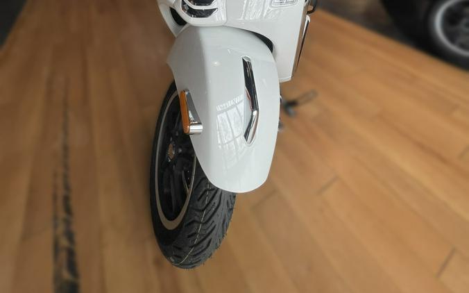 2024 Vespa GTS 300