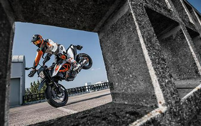 2020 KTM 690 SMC R