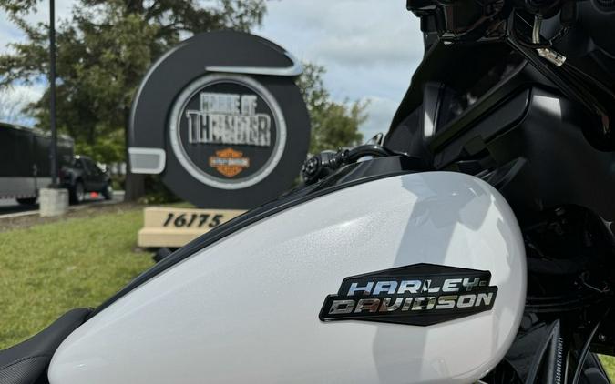 2024 Harley-Davidson® FLHX - Street Glide®