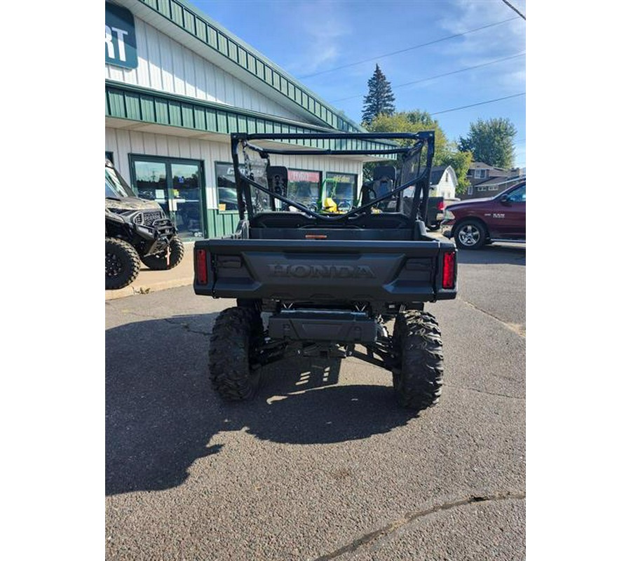 2024 Honda Pioneer 1000 Deluxe