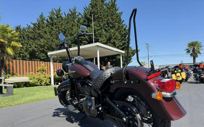 2018 Harley-Davidson Heritage Classic Twisted Cherry