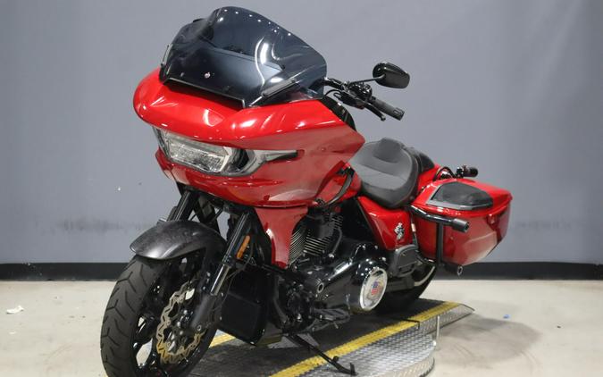 2025 Harley-Davidson CVO Road Glide ST Rally Red