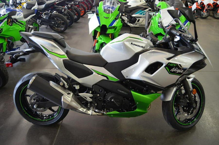 2024 Kawasaki Ninja® 7 Hybrid ABS