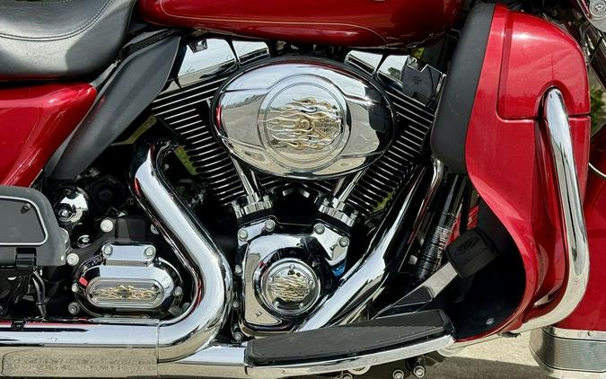 2013 Harley-Davidson® FLHTCUTG - Tri Glide® Ultra Classic®