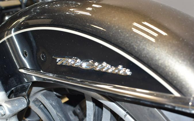 2020 Harley-Davidson Tri Glide Ultra River Rock Gray/Vivid Black