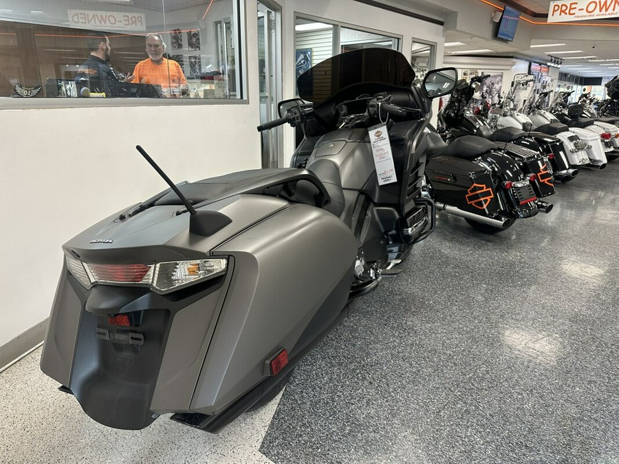 2015 Honda Gold Wing® F6B Matte Silver