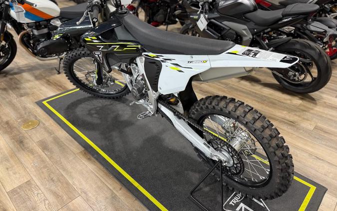 2026 TF250-X - Triumph