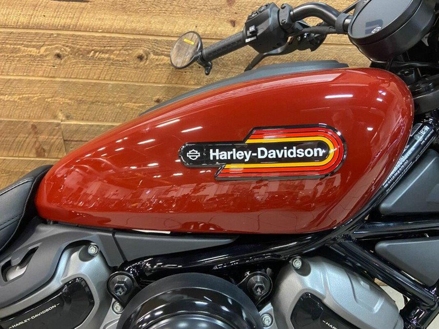 2024 Harley-Davidson Nightster™ Special Red Rock RH975S