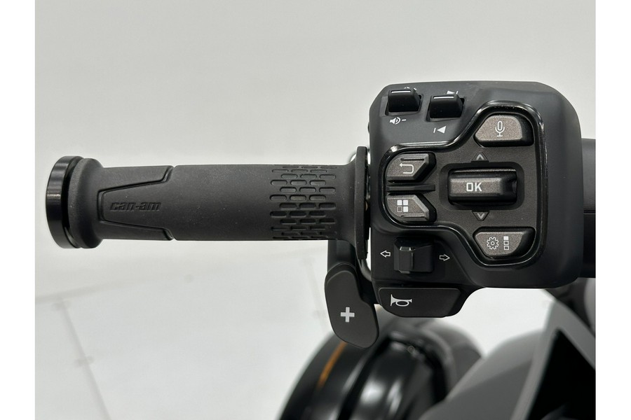 2025 Can-Am Spyder F3-S (SE6)