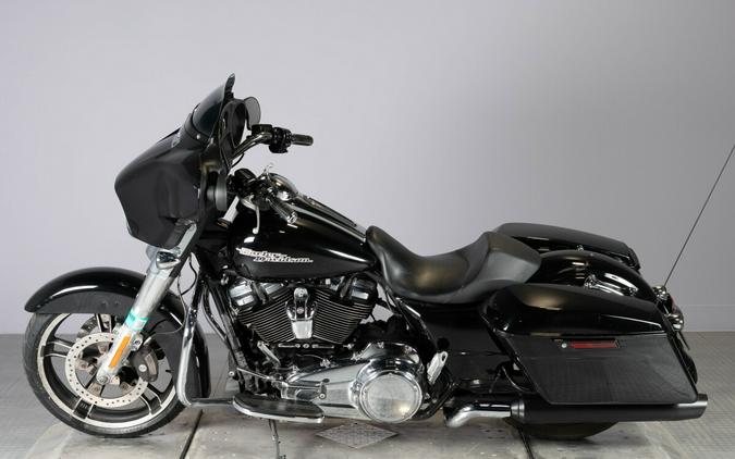 2017 Harley-Davidson Street Glide Special