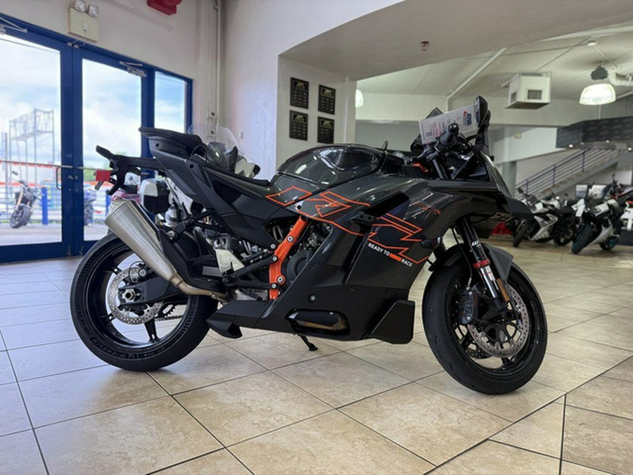 2026 KTM RC 990 R