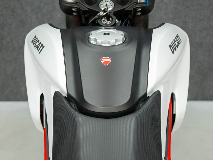 2018 DUCATI HYPERMOTARD 939 W/ABS