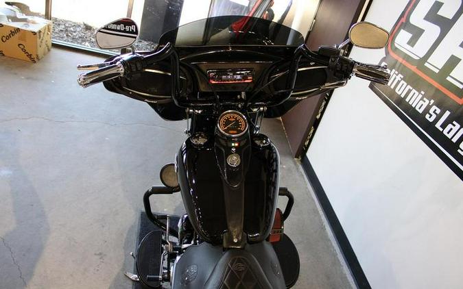 2015 Harley-Davidson® FLS - Softail Slim®
