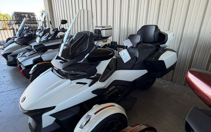 2026 Can-Am® Spyder RT Sea-to-Sky