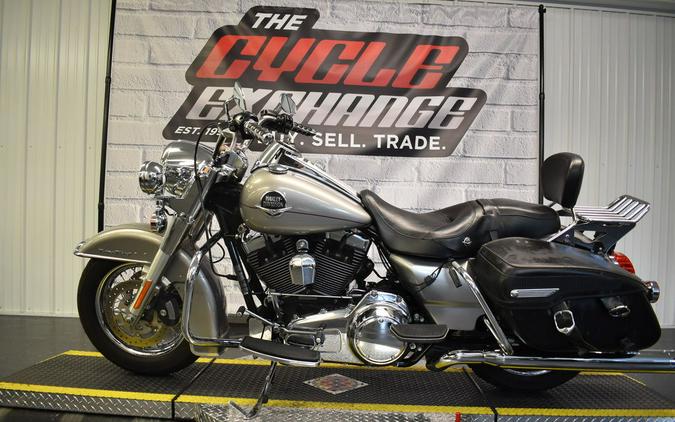 2009 Harley-Davidson® FLHRC - Road King® Classic