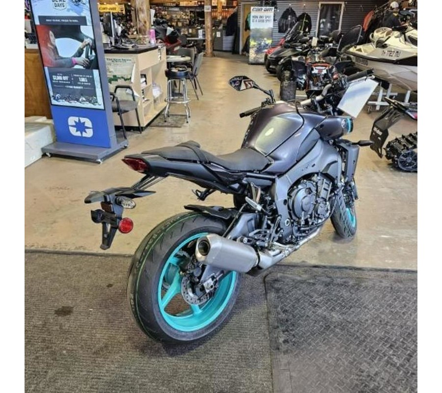 2024 Yamaha MT-10