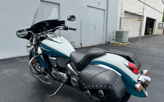 2022 Kawasaki Vulcan® 900 Classic LT