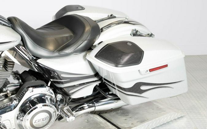 2015 Harley-Davidson CVO Street Glide