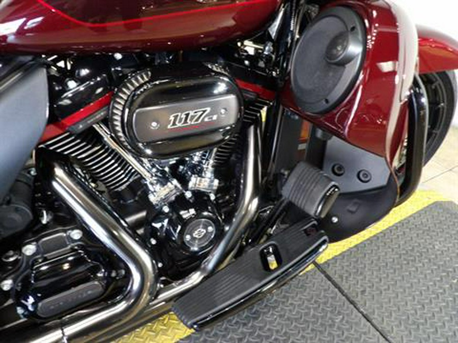 2019 Harley-Davidson CVO™ Street Glide®