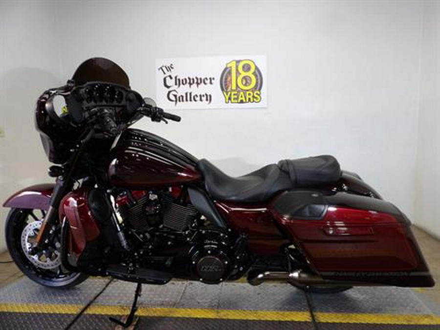 2019 Harley-Davidson CVO™ Street Glide®