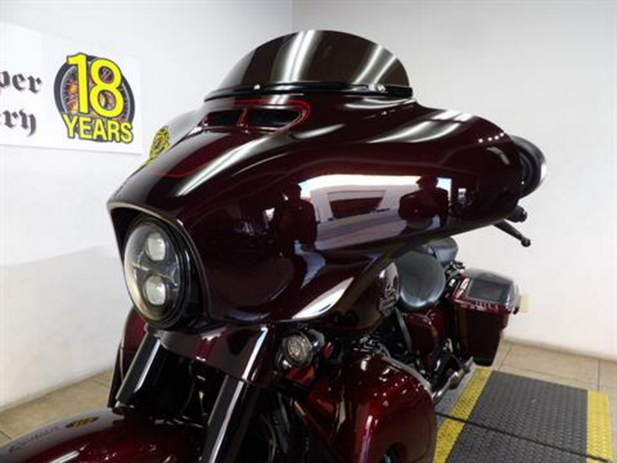 2019 Harley-Davidson CVO™ Street Glide®
