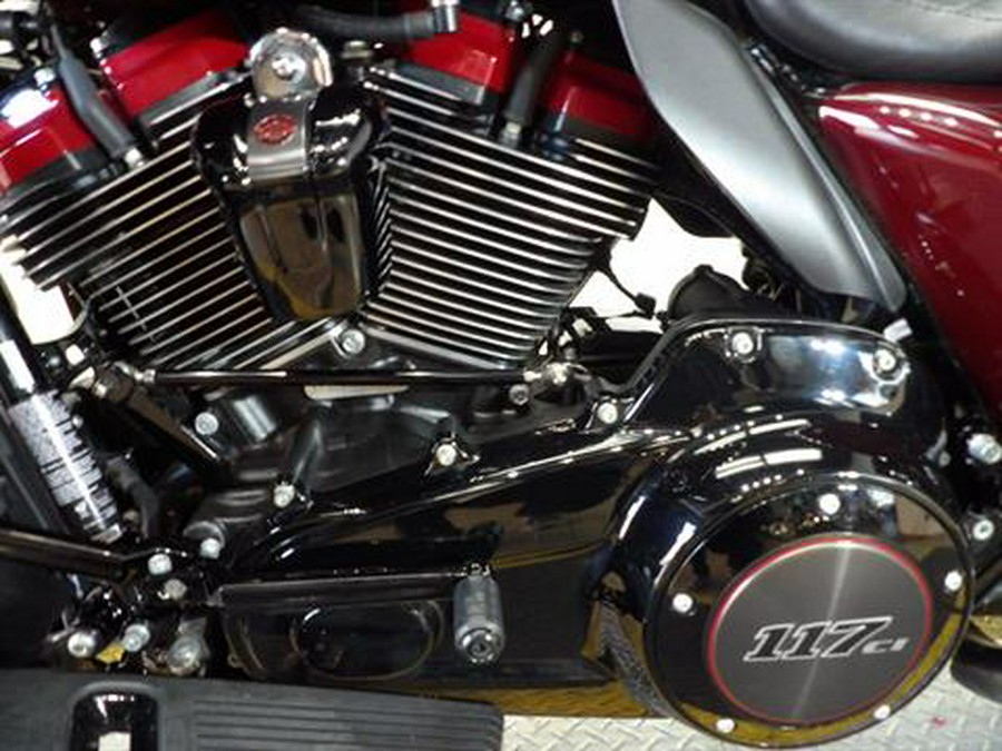 2019 Harley-Davidson CVO™ Street Glide®