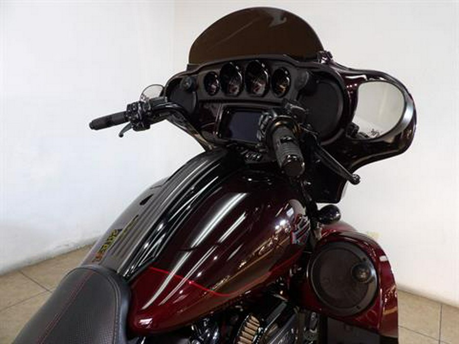 2019 Harley-Davidson CVO™ Street Glide®