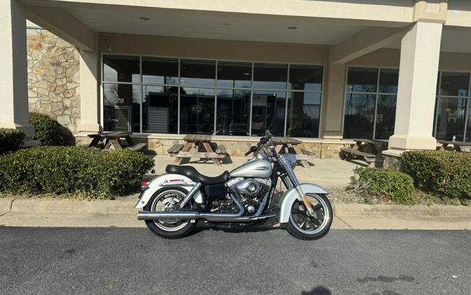 2012 Harley-Davidson® Switchback™ BRIL SILVER