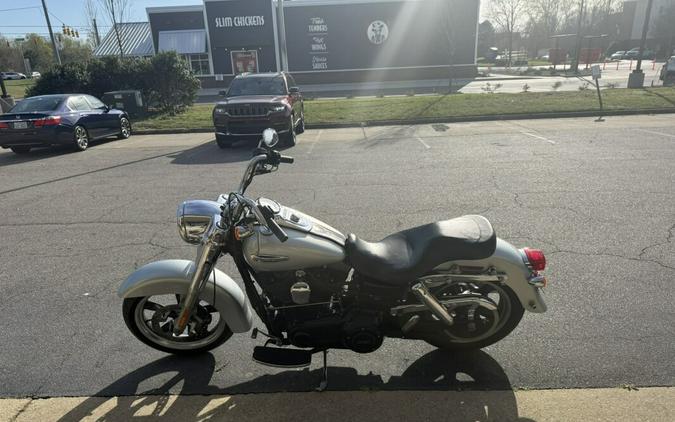 2012 Harley-Davidson® Switchback™ BRIL SILVER