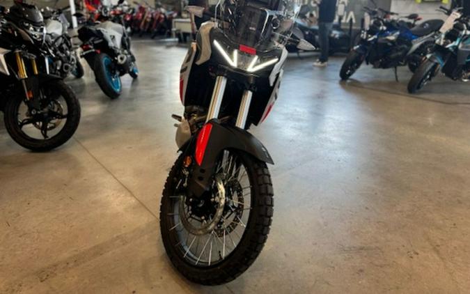 2026 Aprilia Tuareg 660