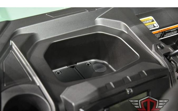 2026 Can-Am Defender MAX HD7