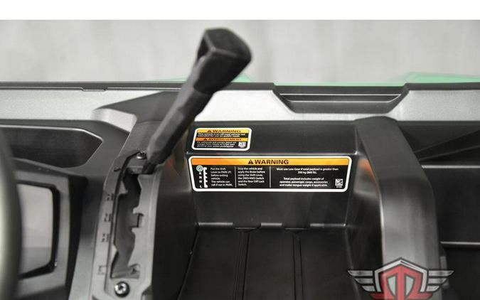 2026 Can-Am Defender MAX HD7