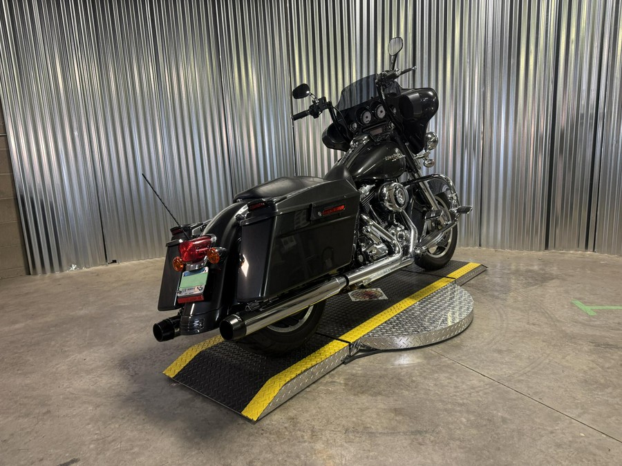 2009 Harley-Davidson Street Glide BLACK PEARL