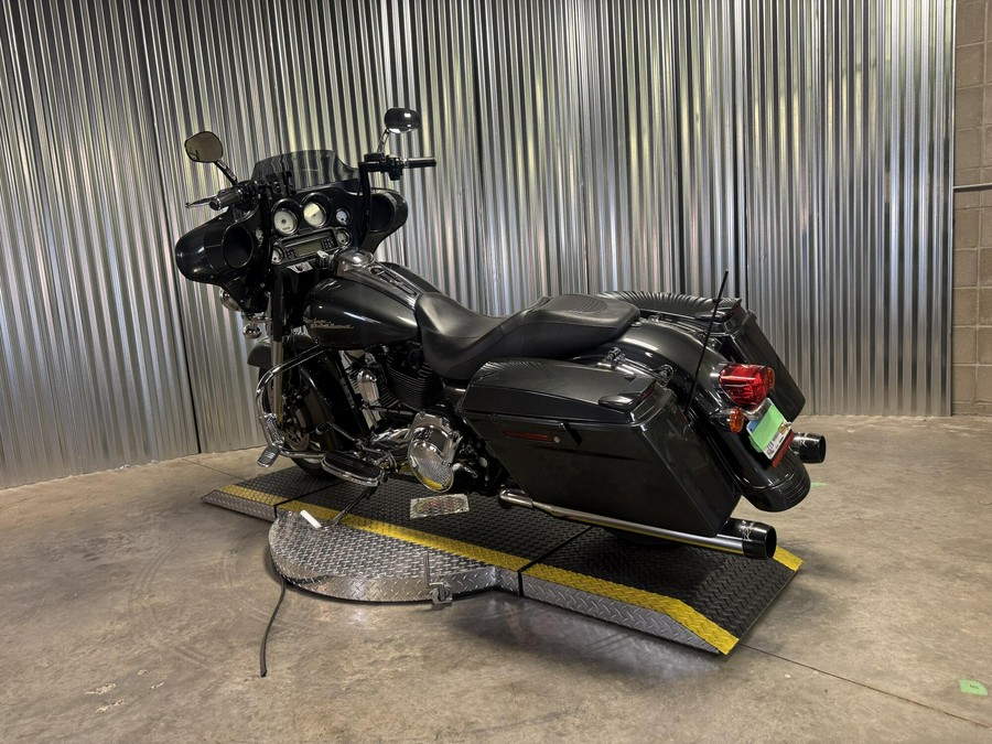 2009 Harley-Davidson Street Glide BLACK PEARL