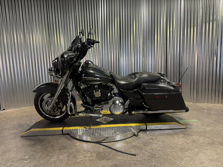 2009 Harley-Davidson Street Glide BLACK PEARL