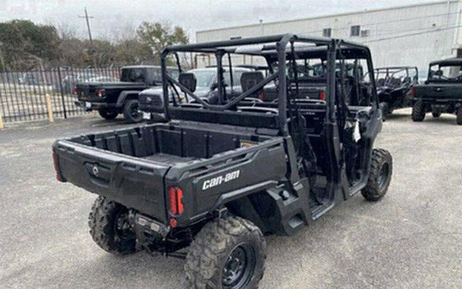 2023 Can-Am® Defender MAX HD7