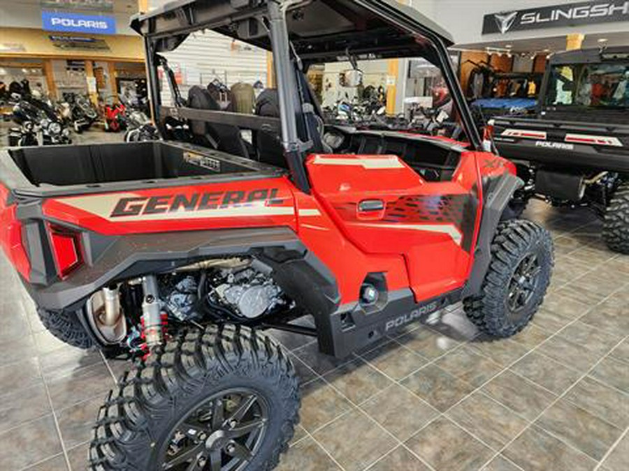 2025 Polaris General XP 1000 Ultimate